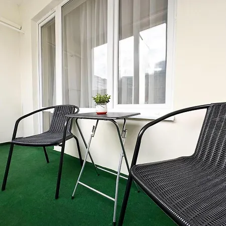 Apartment Narcis Nest Warna